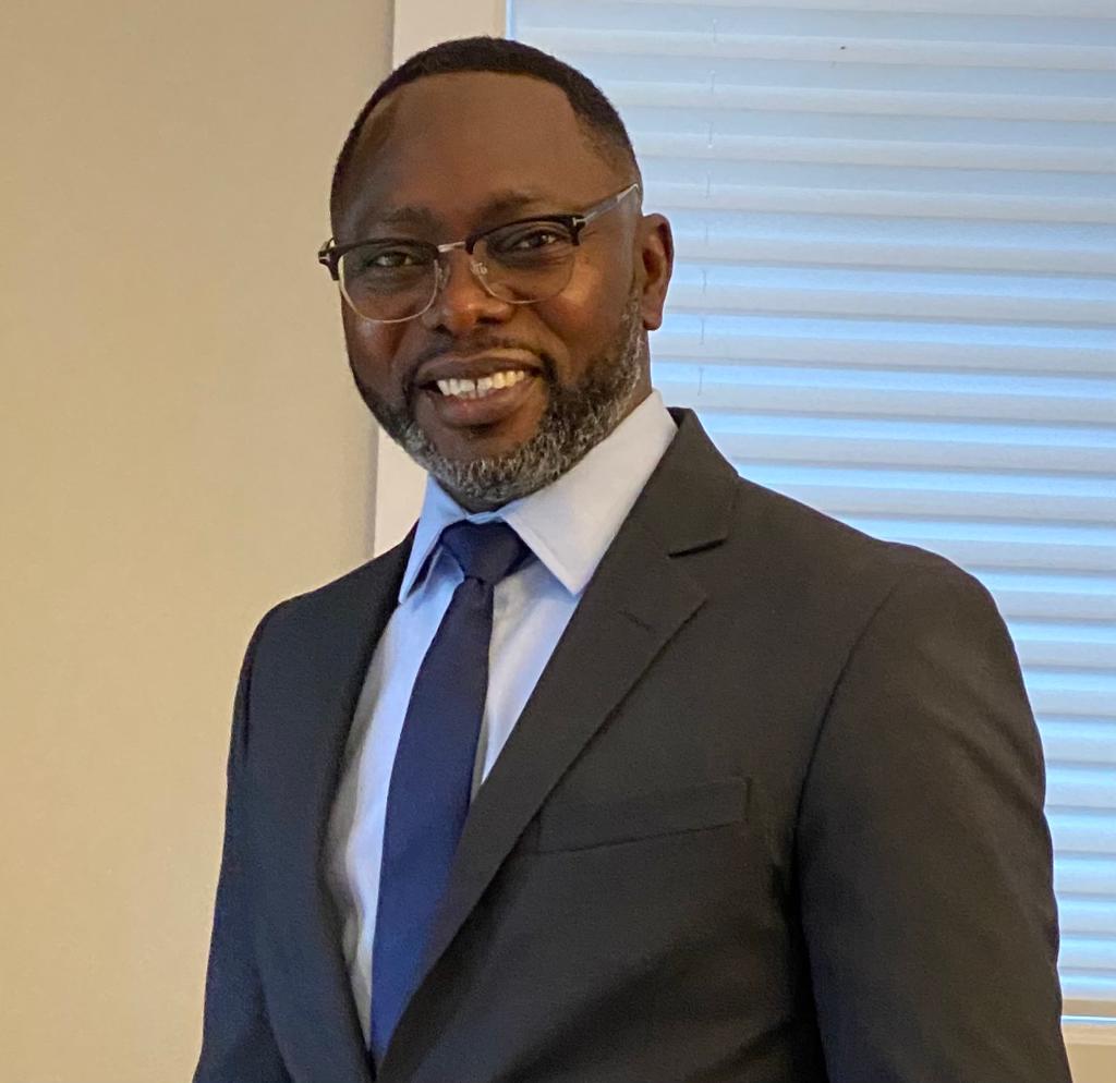 Eyamba Felicitates Oyo-Ita on Retirement and Court Vindication